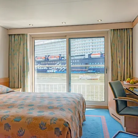 Botel Ms Select Bellejour - 4*